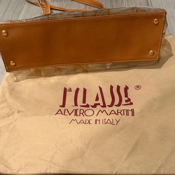 Alviero Martini Prima Classe Clear map tote - Picture 6 of 10